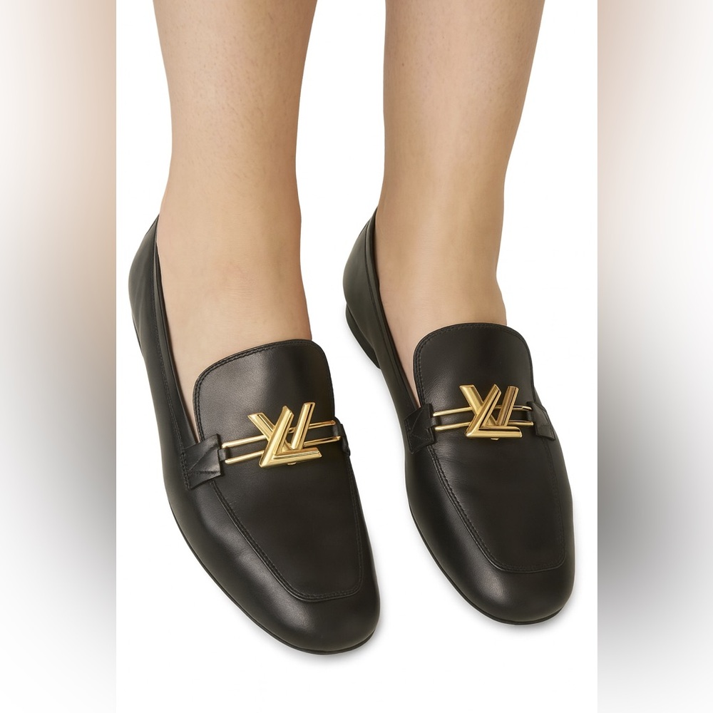 Authentic LOUIS VUITTON Women's Black LV Logo Upper Case Loafers Size EU… - Picture 2 of 15